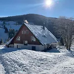 Konukevi Utulna Craft - Veronika Praiano